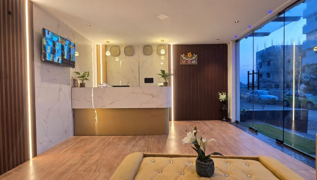 Luxury Redefined: How Hotels Are Crafting Exclusive Experiences for Modern Travelers Picture at Hotel Airport Transit
